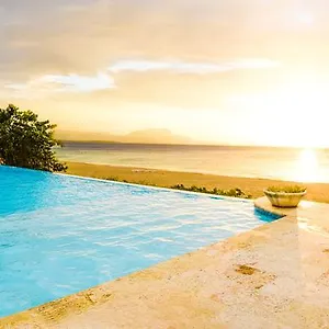 Hispaniola Luxury Ocean Front Apartment Sosua