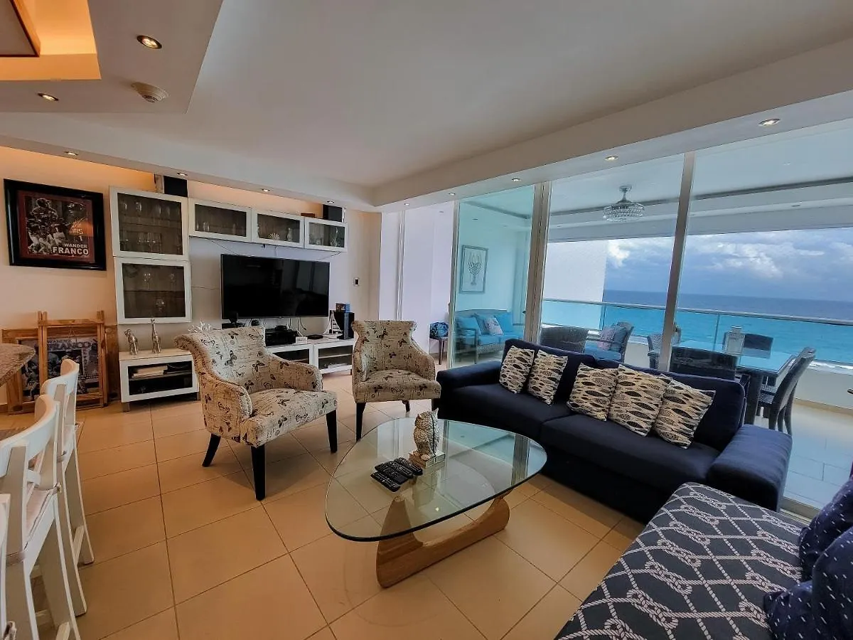 Marbella Juan Dolio Beachfrom - Vayadit Rentals Juan Pedro