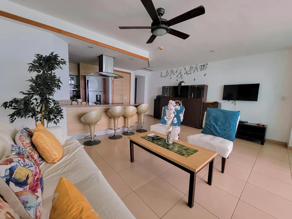 Marbella Juan Dolio Beachfrom - Vayadit Rentals Juan Pedro Apartment